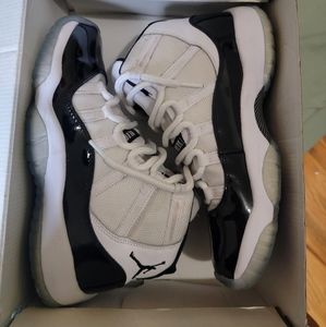 Jordan 11 Concord